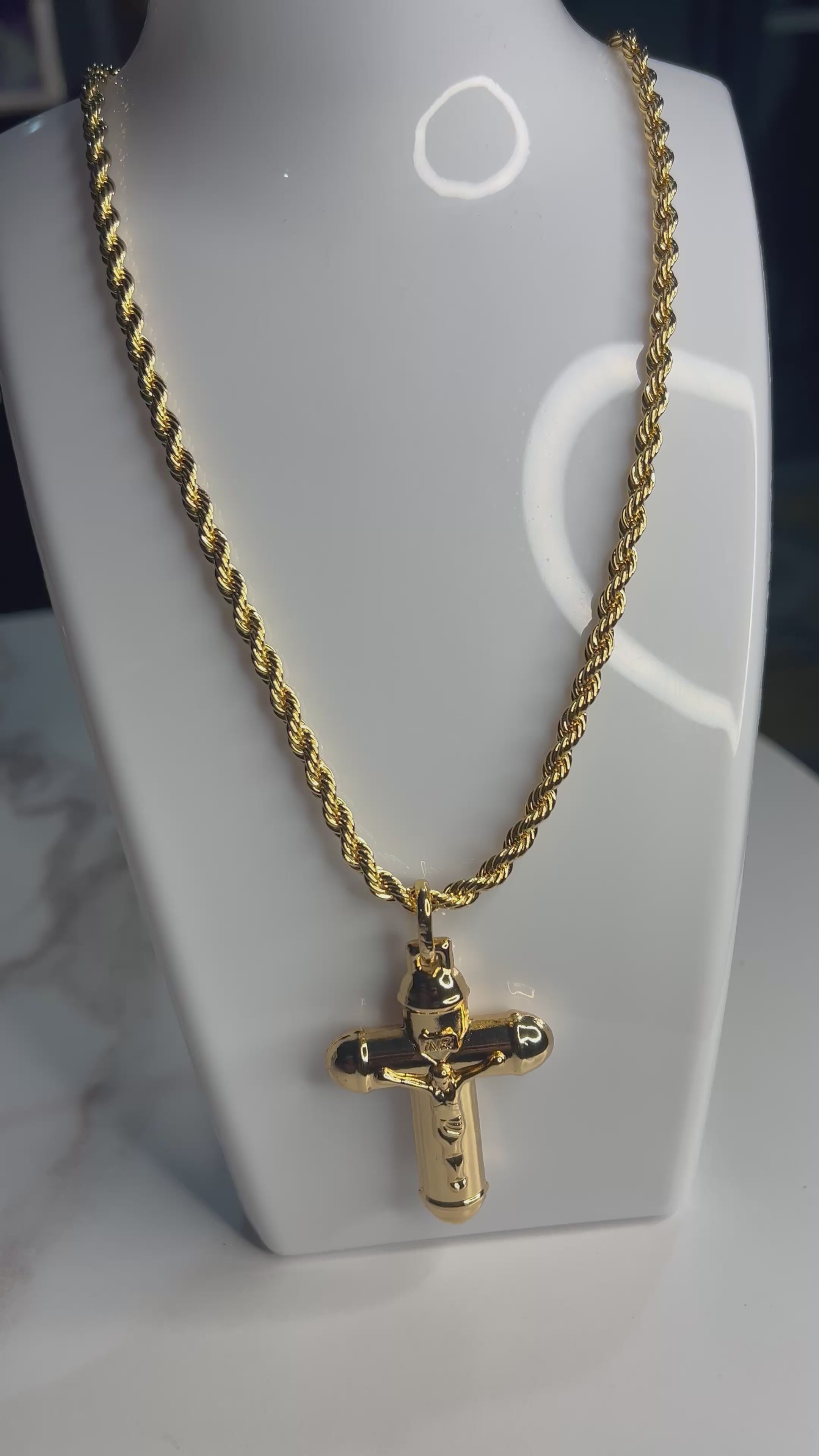 Twisted Romania Unisex Gold Necklace with Bold Cross Pendant 20" Fade Free